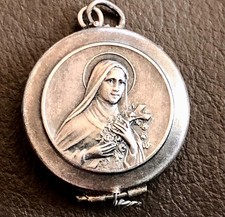 Antikes Reliquie Medaillon